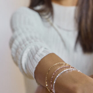 Brazalete Martelé Plano personalizado